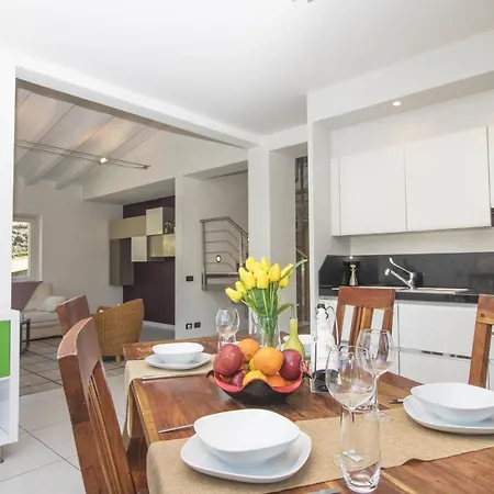Villa Bonga Sleeps 6